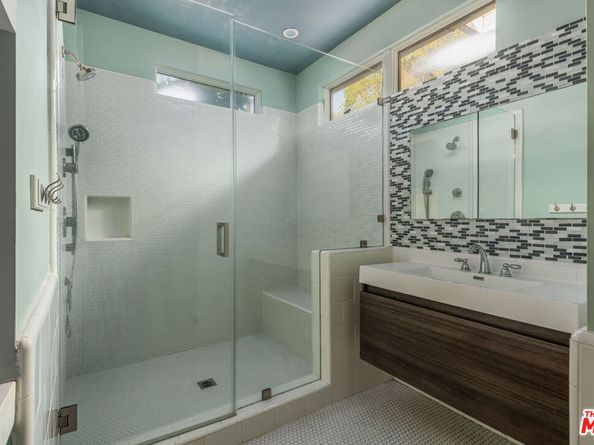 2016 Coldwater Canyon Drive, Beverly Hills CA 90210