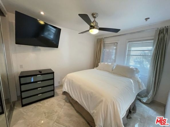 425 Sunridge Street, Playa Del Rey CA 90293