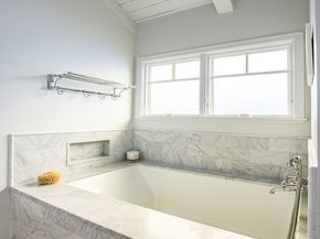 5549 Green Oak Drive, Los Angeles CA 90068