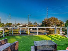 2800 Obama Boulevard, Los Angeles CA 90018
