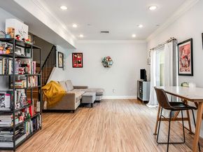 5335 Cartwright Avenue 4, North Hollywood CA 91601