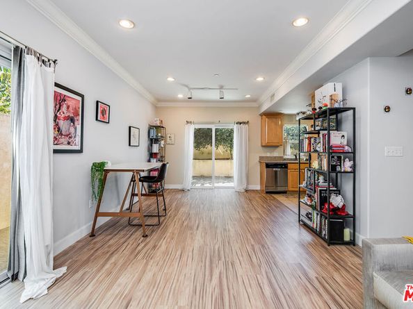 5335 Cartwright Avenue 4, North Hollywood CA 91601