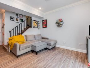 5335 Cartwright Avenue 4, North Hollywood CA 91601