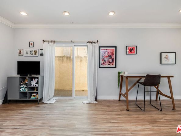 5335 Cartwright Avenue 4, North Hollywood CA 91601