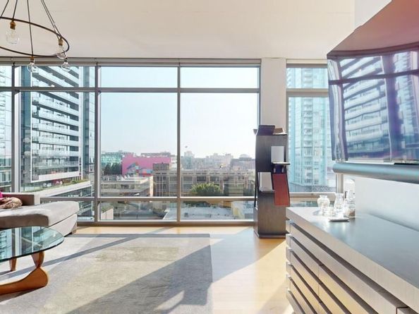 1100 S Hope Street 801, Los Angeles CA 90015