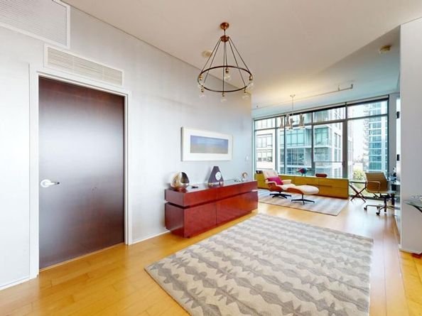 1100 S Hope Street 801, Los Angeles CA 90015