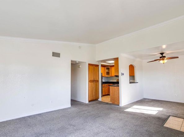 5009 Los Morros 18, Oceanside CA 92057