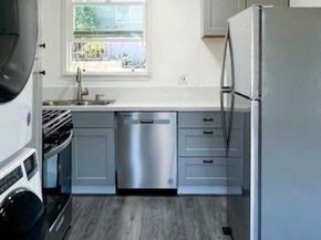 1610 Fargo St, Los Angeles CA 90026