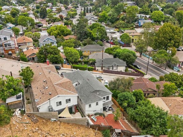 1610 Fargo St, Los Angeles CA 90026