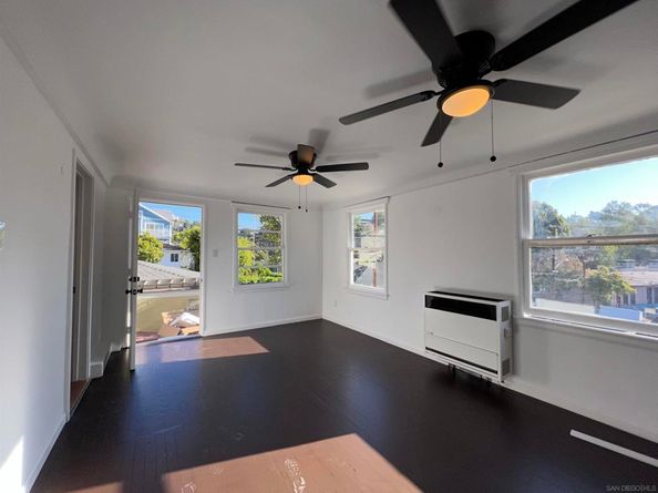 1610 Fargo St, Los Angeles CA 90026