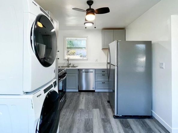 1610 Fargo St, Los Angeles CA 90026
