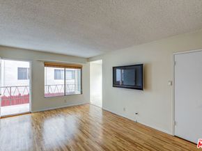 1017 5th Street, Santa Monica CA 90403