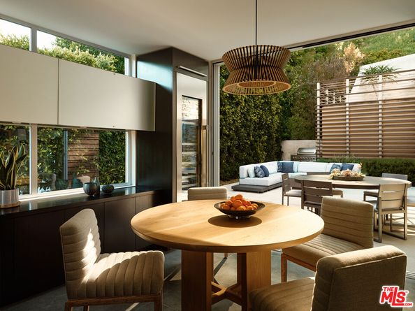 717 Greentree Road, Pacific Palisades CA 90272