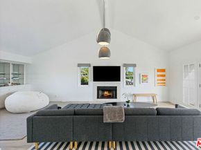 30830 Broad Beach Road, Malibu CA 90265