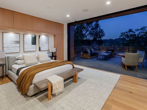 9705 Oak Pass Road, Beverly Hills CA 90210