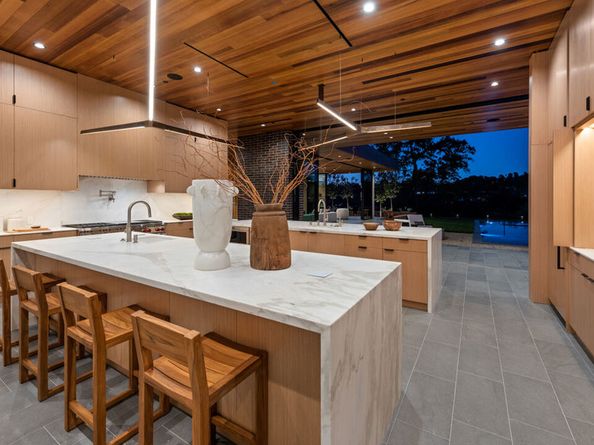 9705 Oak Pass Road, Beverly Hills CA 90210