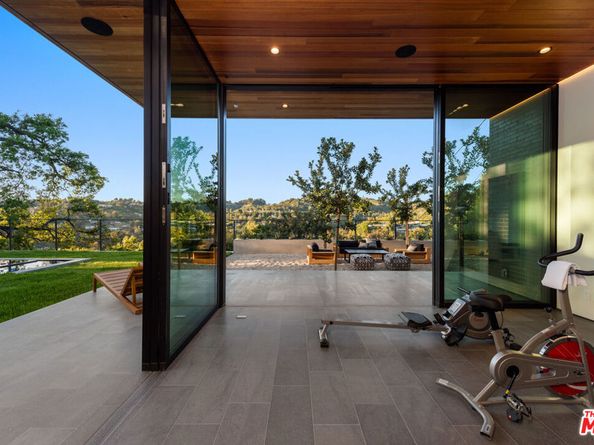 9705 Oak Pass Road, Beverly Hills CA 90210