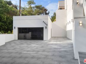 2256 Nichols Canyon Road, Los Angeles CA 90046