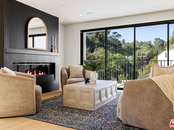 2256 Nichols Canyon Road, Los Angeles CA 90046