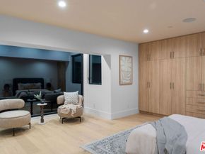 2256 Nichols Canyon Road, Los Angeles CA 90046