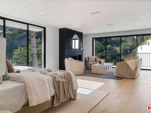 2256 Nichols Canyon Road, Los Angeles CA 90046