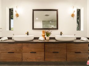 11587 Sunshine Terrace, Studio City CA 91604