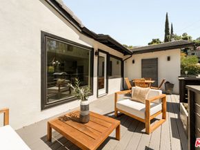 11587 Sunshine Terrace, Studio City CA 91604