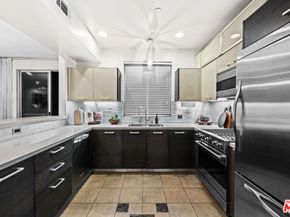 1411 N Detroit Street PH402, Los Angeles CA 90046