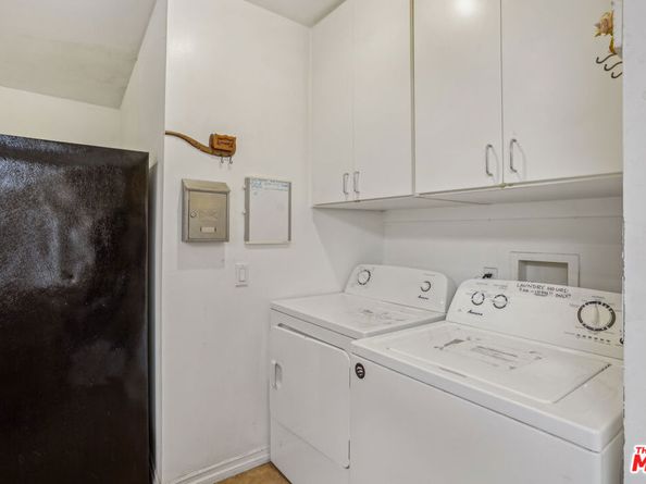 1158 N Kenmore Avenue, Los Angeles CA 90029