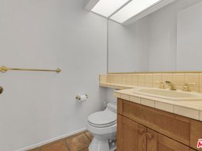 3516 Malibu Country Drive, Malibu CA 90265