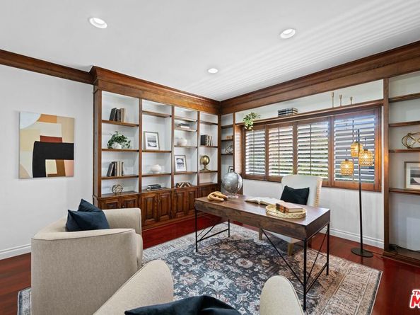 11928 Kiowa Avenue 109, Los Angeles CA 90049