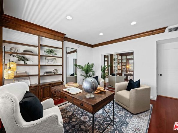 11928 Kiowa Avenue 109, Los Angeles CA 90049