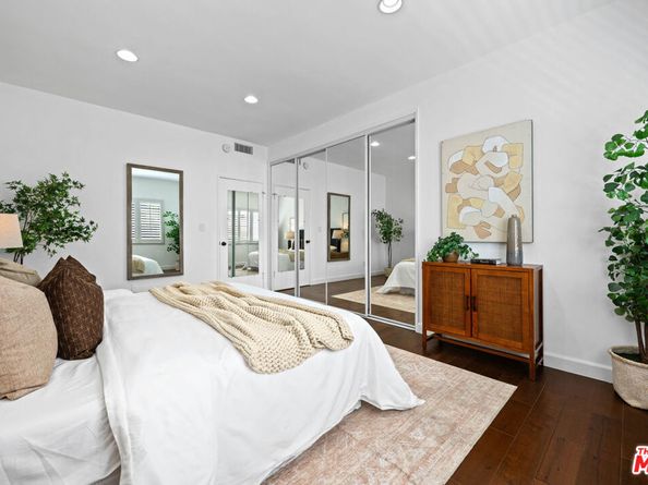11928 Kiowa Avenue 109, Los Angeles CA 90049