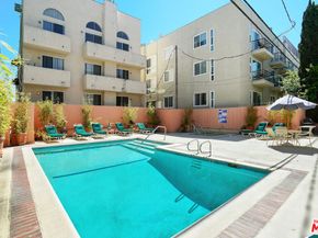 11928 Kiowa Avenue 109, Los Angeles CA 90049