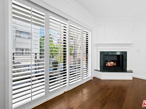 11928 Kiowa Avenue 109, Los Angeles CA 90049