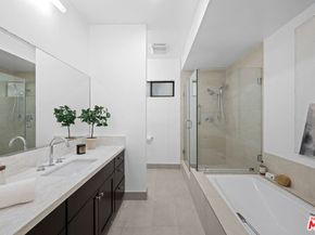 11928 Kiowa Avenue 109, Los Angeles CA 90049