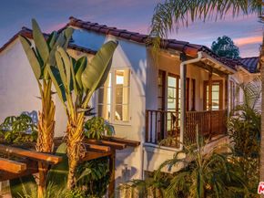 7825 Hillside Avenue, Los Angeles CA 90046