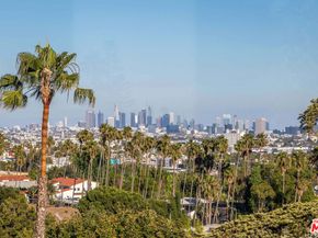 7825 Hillside Avenue, Los Angeles CA 90046