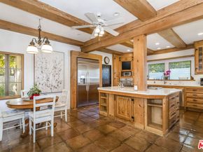 7825 Hillside Avenue, Los Angeles CA 90046