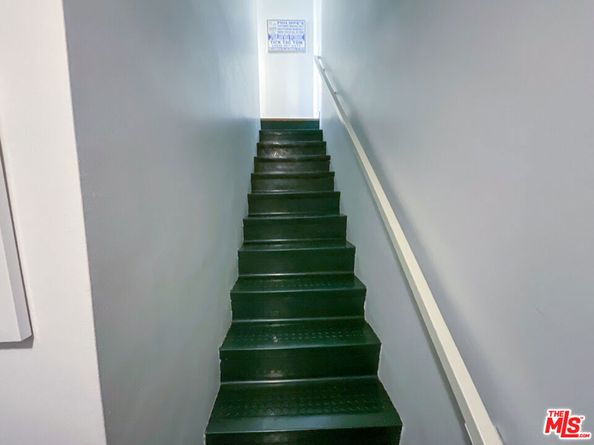 1037 16th Street 10, Santa Monica CA 90403