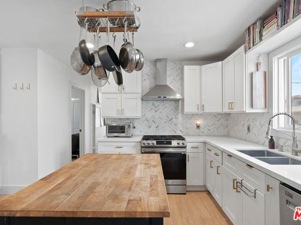 4009 3rd Avenue, Los Angeles CA 90008