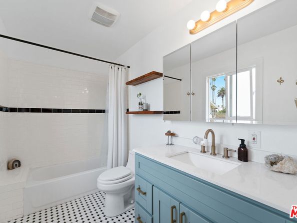 4009 3rd Avenue, Los Angeles CA 90008