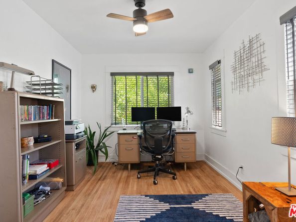 4009 3rd Avenue, Los Angeles CA 90008