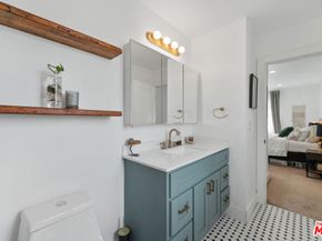 4009 3rd Avenue, Los Angeles CA 90008