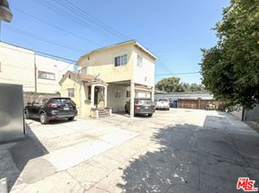631 E 47th Street, Los Angeles CA 90011