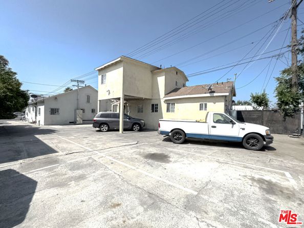 631 E 47th Street, Los Angeles CA 90011