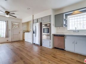 3868 3rd Avenue, Los Angeles CA 90008