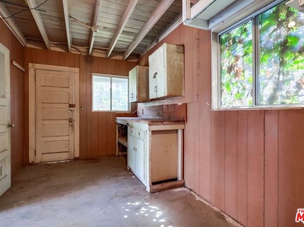 3868 3rd Avenue, Los Angeles CA 90008