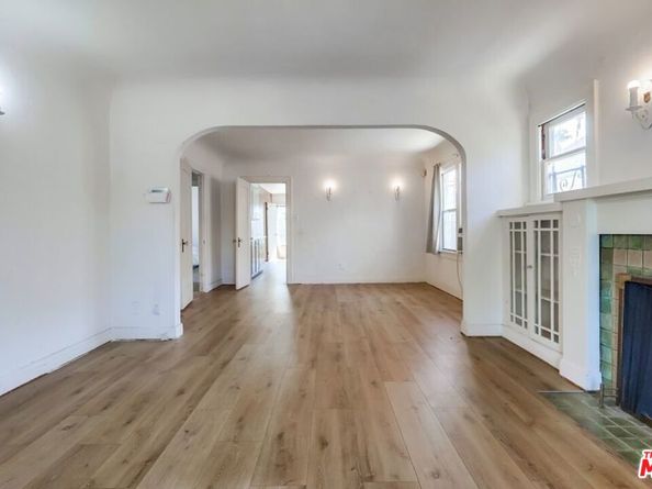 3868 3rd Avenue, Los Angeles CA 90008