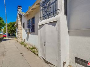 3868 3rd Avenue, Los Angeles CA 90008